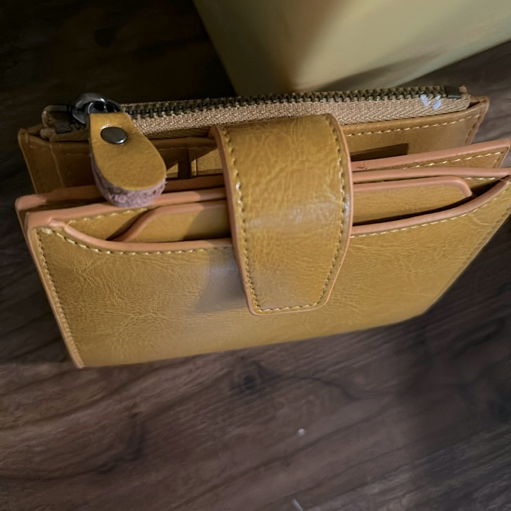 Brand new wallet